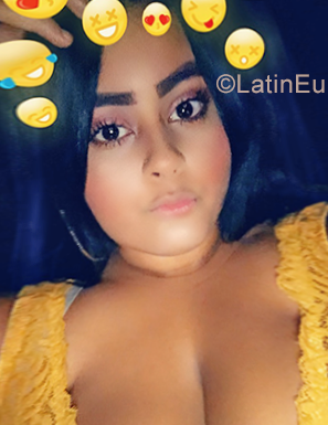 Date this funny Puerto Rico girl Idemaris from Gurabo PR186