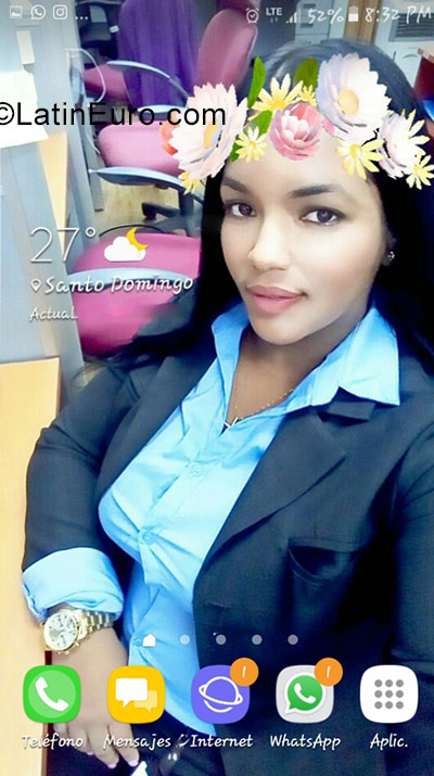 Date this charming Dominican Republic girl Genesis from Santo Dimingo DO31890