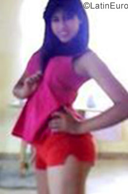 Date this athletic Venezuela girl Lizbeth from Azogues VE1443