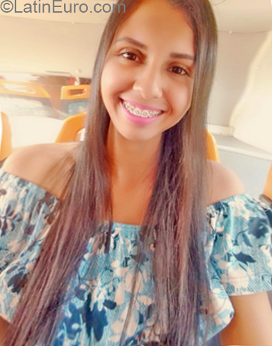 Date this exotic Venezuela girl Coro from Maracay VE1707