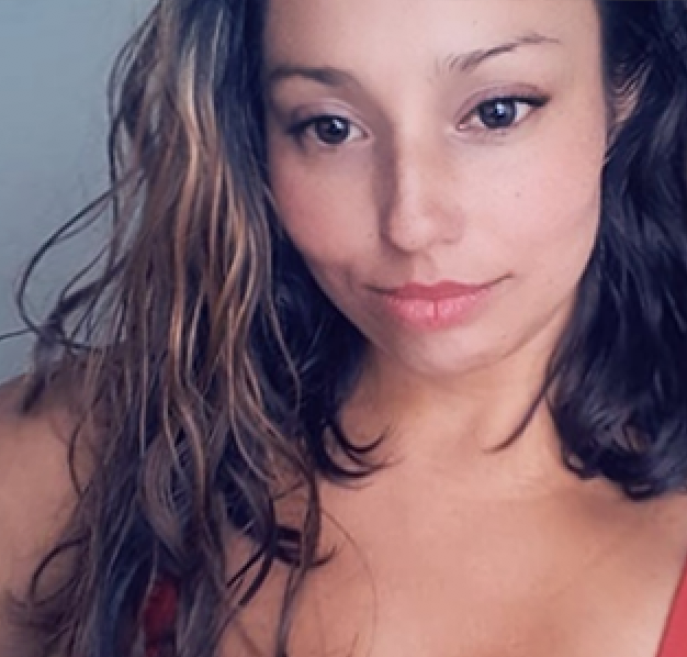 Date this stunning Colombia girl Angie from Bogota CO24038