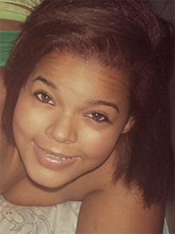 Date this delightful Venezuela girl Alejandra from Miranda VE1857