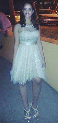 Date this gorgeous Dominican Republic girl Mabel from Santo Domingo DO33180