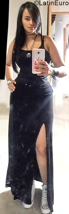 Date this gorgeous Colombia girl Ana maria from Medellin CO24577