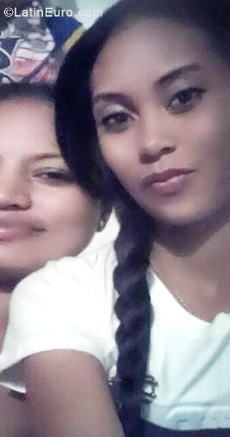 Date this good-looking Colombia girl Sonia from Jamundi CO24791