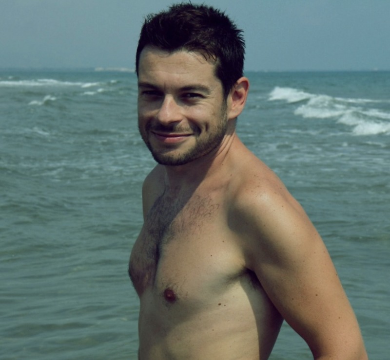 Date this cute Spain man Pol from Barcelona ES453