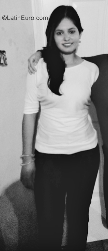 Date this sensual Venezuela girl Maria from Merida VE2465