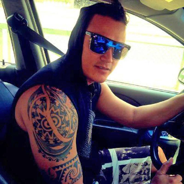 Date this foxy Venezuela man Miguel from Valencia VE2533