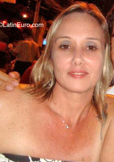 Date this hard body Brazil girl Jacqueline from Rio de Janeiro BR10937