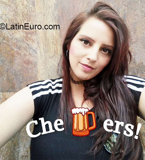 Date this sultry Colombia girl Alejandra from Medellin CO26791
