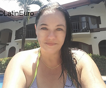 Date this nice looking Costa Rica girl Laura from Alajuela CR383