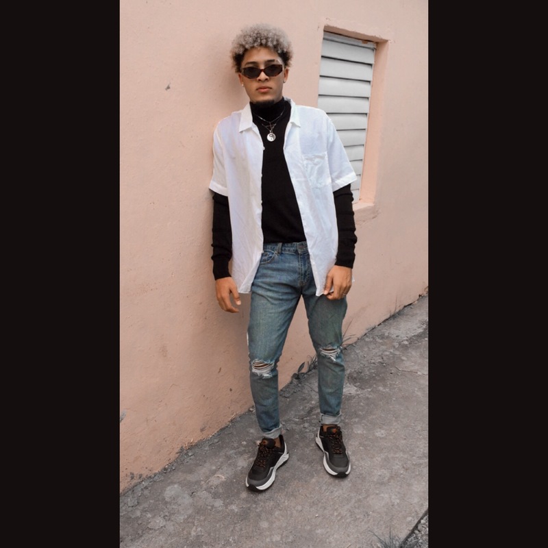Date this stunning Dominican Republic man Lenox from Santo Domingo DO37457