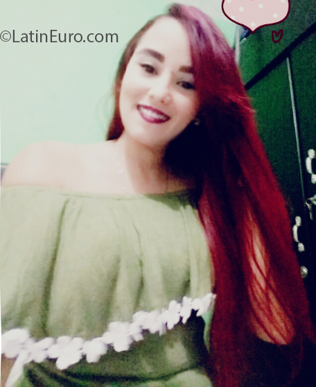 Date this cute Colombia girl Yuranis from Barranquilla CO26939