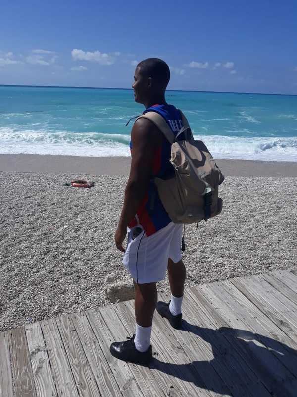 Date this good-looking Dominican Republic man Joel Adrian Gre from Santo Domingo DO37614