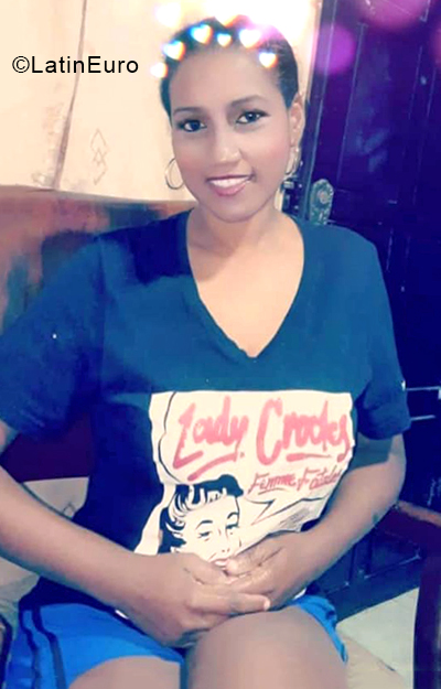 Date this tall Colombia girl Ximena from Cali CO28219