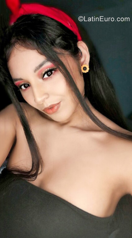 Date this sultry Peru girl Claudia from Santiago De Surco PE1940
