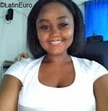 Date this foxy Colombia girl Johanna from Cali CO30949