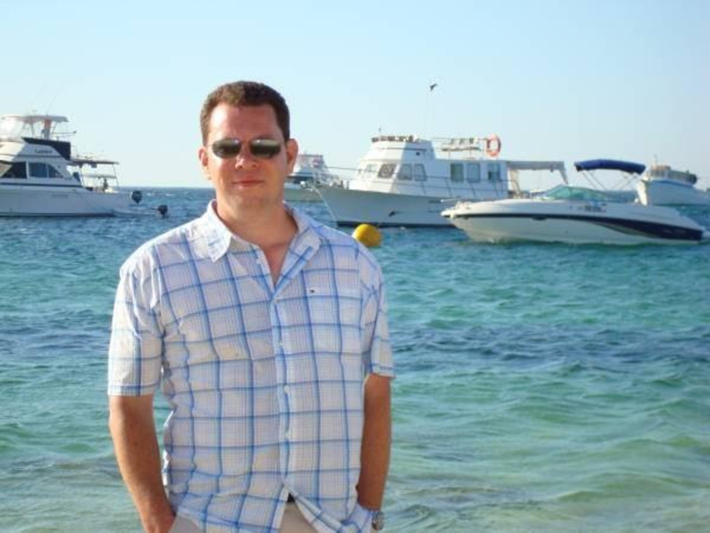 Date this good-looking Australia man Simon from Perth AU357
