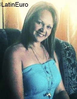 Date this sultry Venezuela girl Tayris from Venezuela VE5113