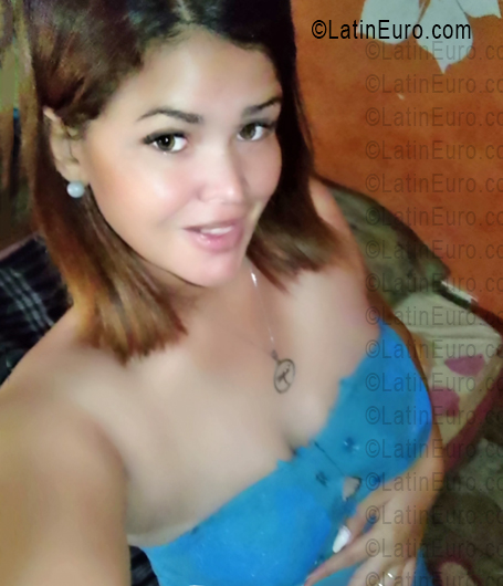 Date this tall Venezuela girl Angeles from Porlamar VE5446