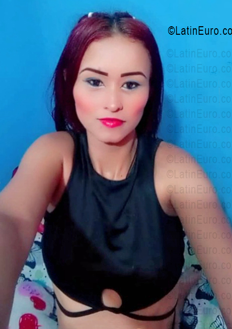 Date this athletic Venezuela girl Daniela from Mariara VE5517