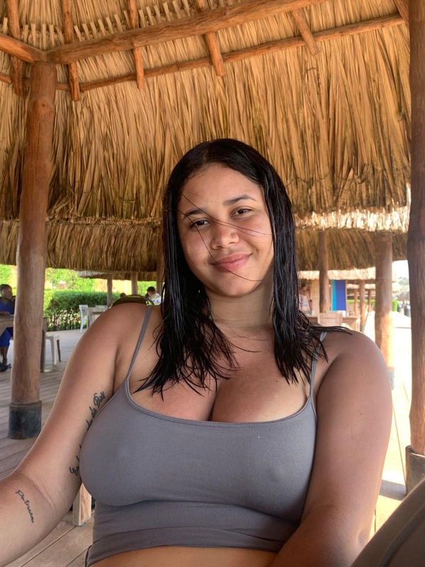 Date this sensual United States girl Lesa from Bogotá CO33692