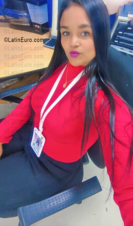Date this delightful Venezuela girl Daniella from Caracas VE5664