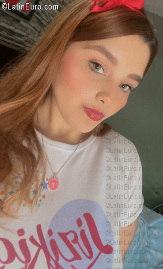 Date this young Mexico girl Sofia from Culiacan MX2794