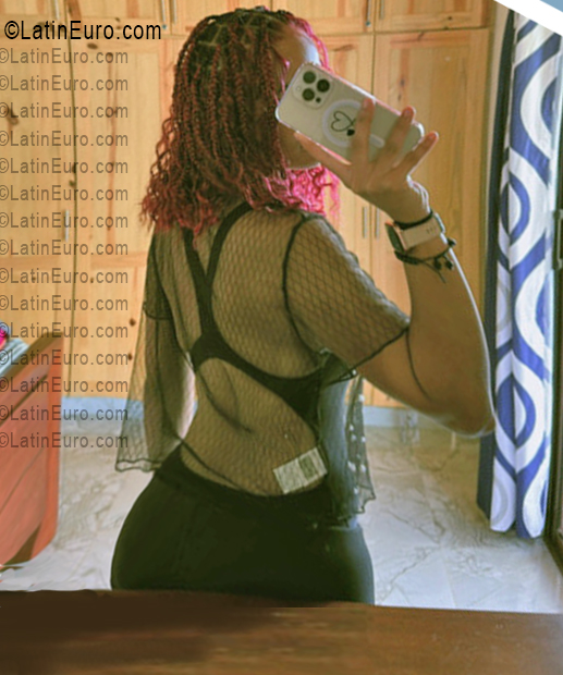 Date this sultry Dominican Republic girl Chanty from Santo Domingo DO56629