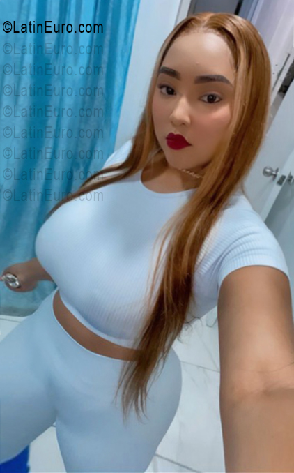 Date this sensual Dominican Republic girl GEORGELINA from Rep Dom DO56631