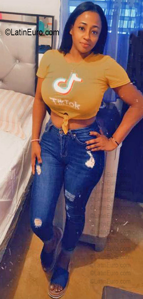 Date this tall Dominican Republic girl Sheila from Puerto Plata DO56918