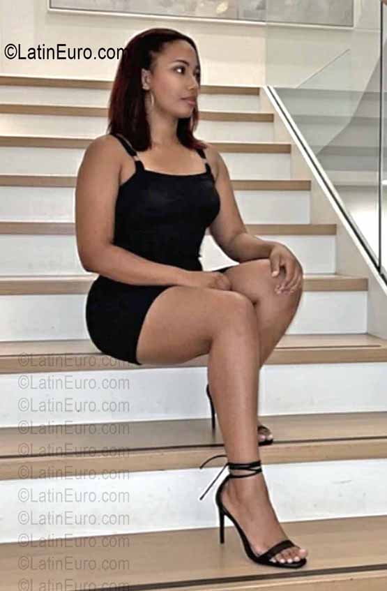 Date this young Dominican Republic girl Eve from Santo Domingo DO56924