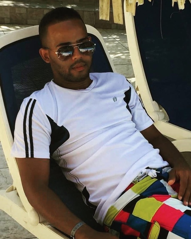 Date this gorgeous United States man Yefri from Corona Queen US25707