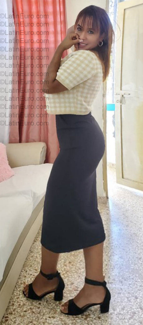 Date this athletic Dominican Republic girl Soribel from Santo Domingo DO57054