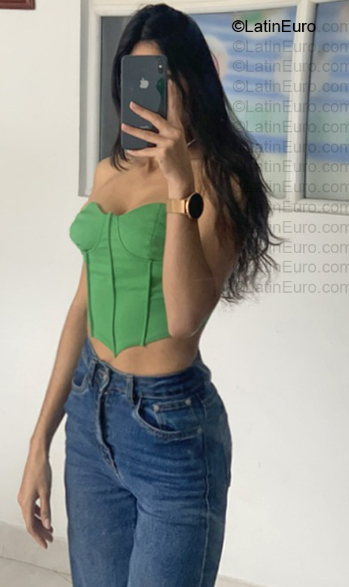 Date this happy Colombia girl Angie from Ocana CO33866