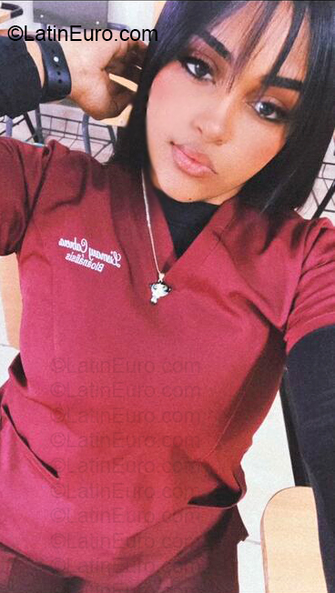 Date this lovely Dominican Republic girl Lismary from Santiago DO57064