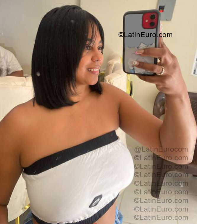 Date this cute Dominican Republic girl Rous from Distrito Nacional DO57288