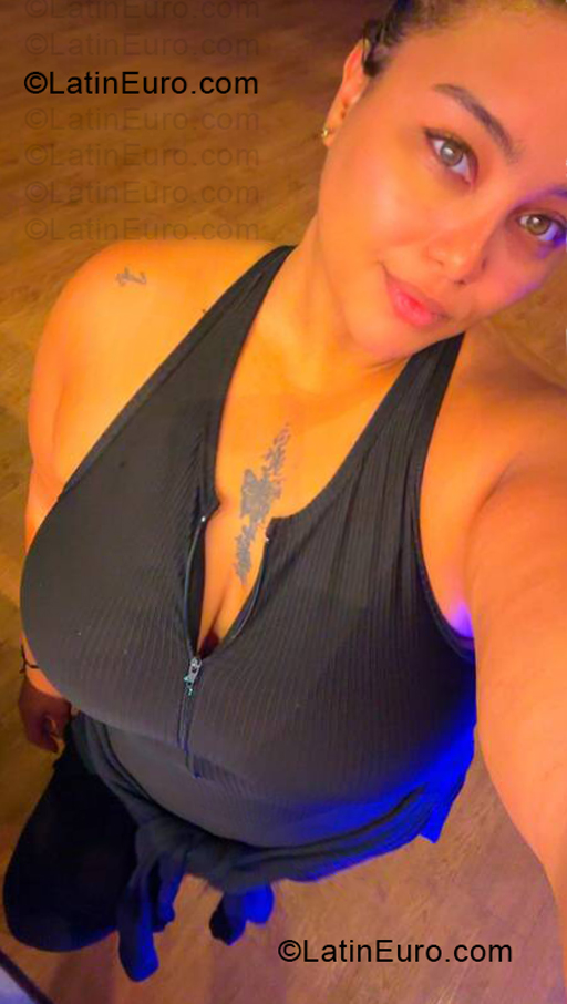 Date this pretty United States girl Jael from Miami US25806